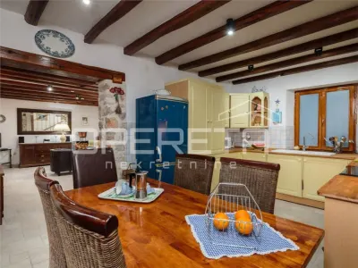 Luxury Stone Villa for Sale in Murter, Croatia – 40m from Sea - foto 15