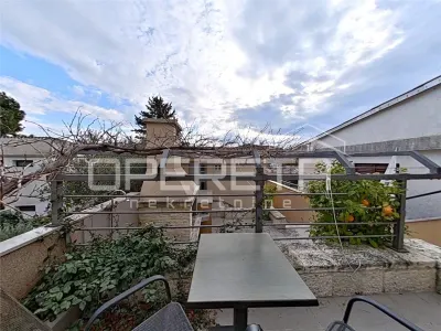 Villa with 2 Residential Units for Sale in Tisno, Croatia - foto 12