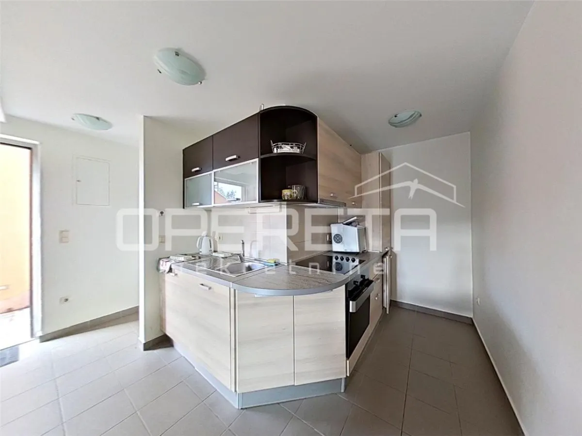 Villa with 2 Residential Units for Sale in Tisno, Croatia - foto 4