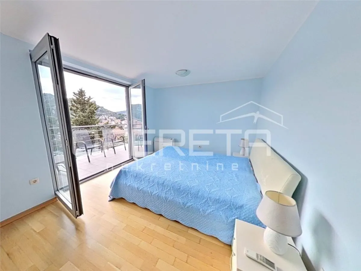Villa with 2 Residential Units for Sale in Tisno, Croatia - foto 7