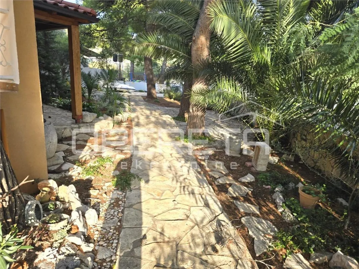克罗地亚希贝尼克滨海别墅，含两套公寓，出售 - foto 9