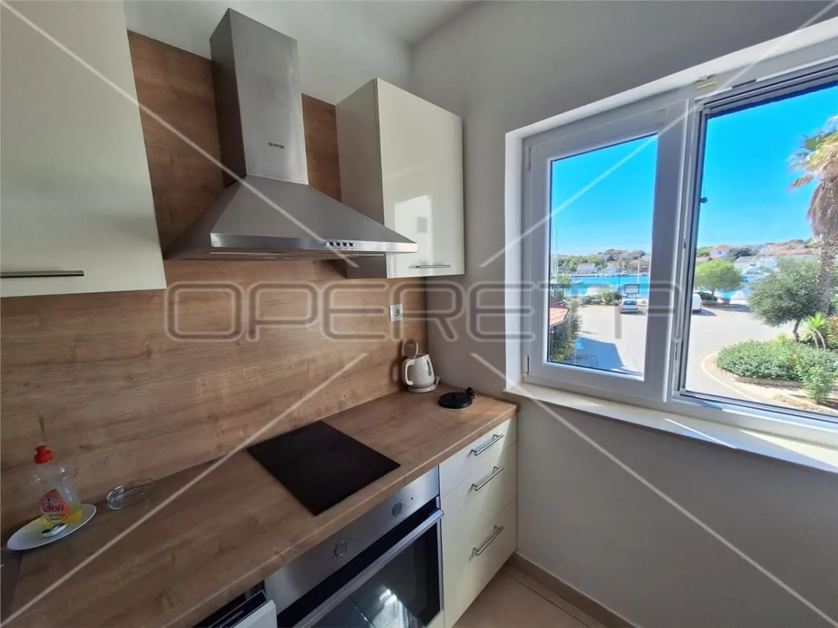 Residential Investment Property with 14 Units for Sale in Jezera, Murter, Croatia - foto 5