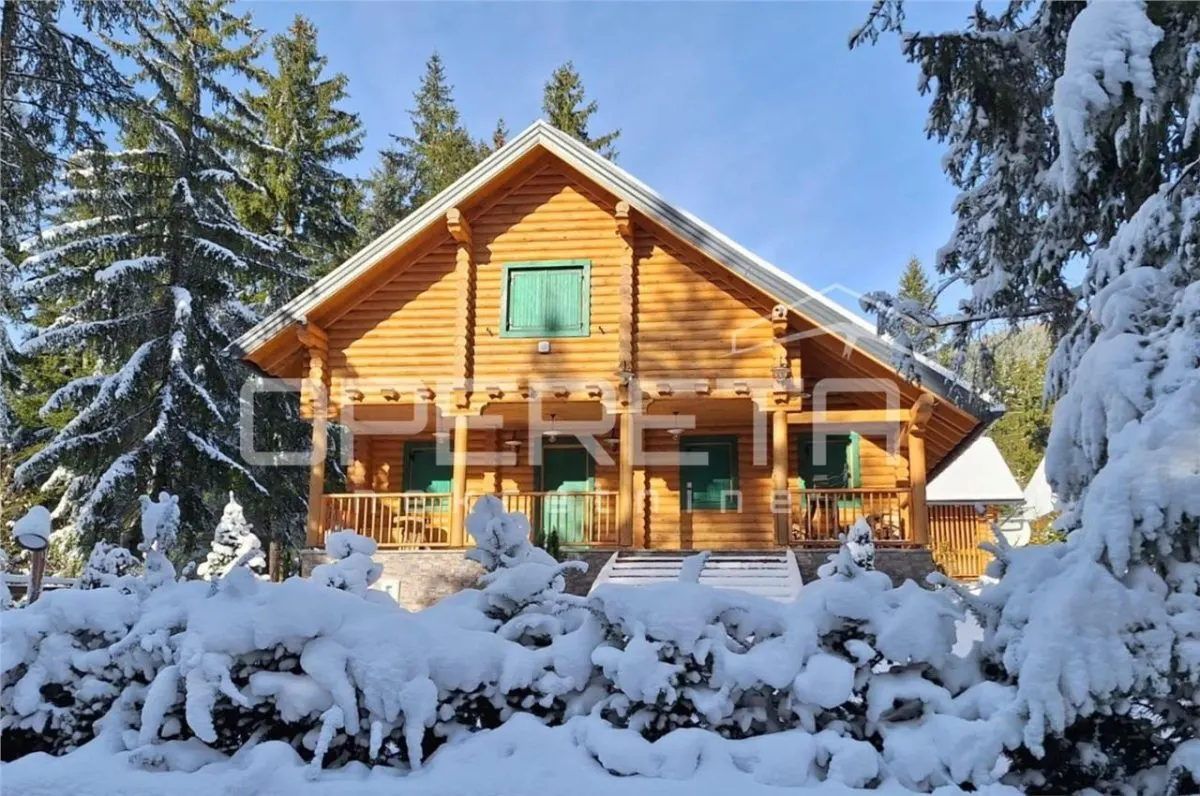 Maison de Montagne à Vendre à Mrkopalj, Gorski Kotar, Croatie - foto 1