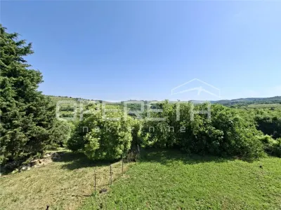 Villa Mitoyenne à Vendre à Buje, Croatie - foto 2