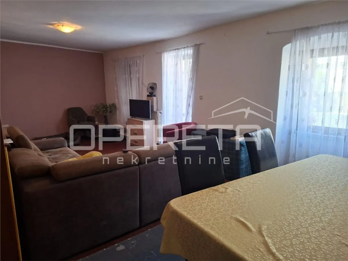 Villa Mitoyenne à Vendre à Buje, Croatie - foto 4