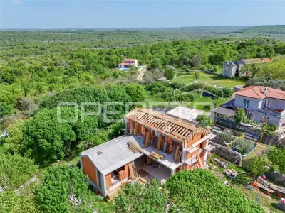 Villa Independiente en Venta en Kanfanar, Croacia - foto 6