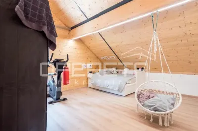 Villa Excepcional de Madera de Alerce en Venta en Gornji Kneginec, Croacia - foto 21