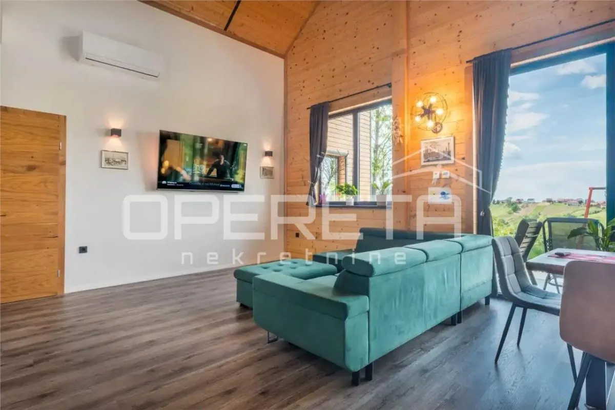 Villa Excepcional de Madera de Alerce en Venta en Gornji Kneginec, Croacia - foto 8