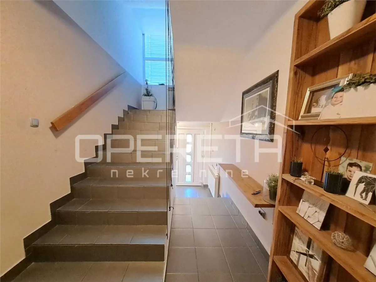 Maison Mitoyenne à Vendre à Velika Gorica, Croatie - foto 14