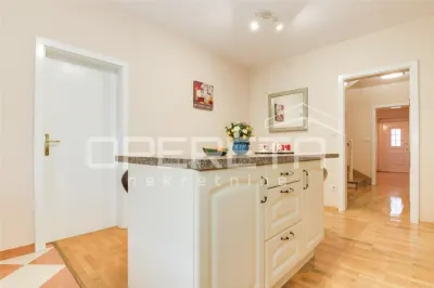 Villa de Lujo en Venta en Oroslavje, Croacia - foto 11