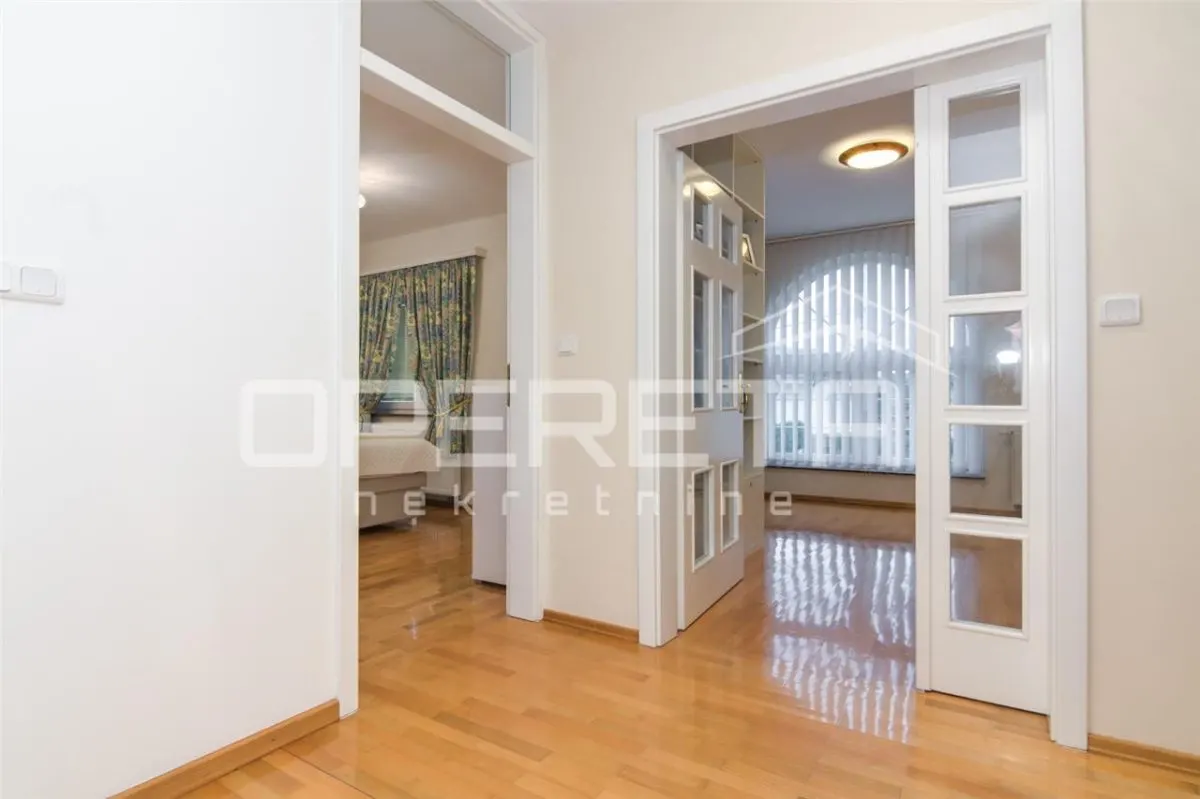 Villa de Lujo en Venta en Oroslavje, Croacia - foto 16