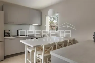 Villa Elegante en Venta en Brtonigla, Istria, Croacia - foto 3