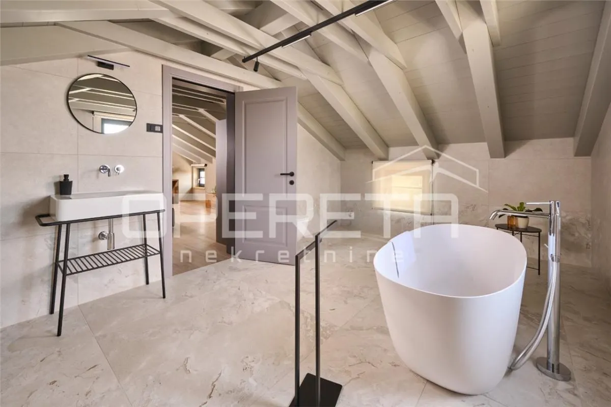 Casa vila de vanzare in Croatia, Porec - foto 16