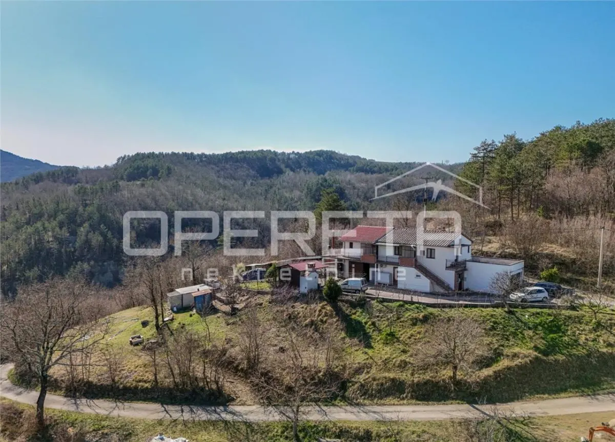 Casa vila de vanzare in Croatia, Buzet - foto 3