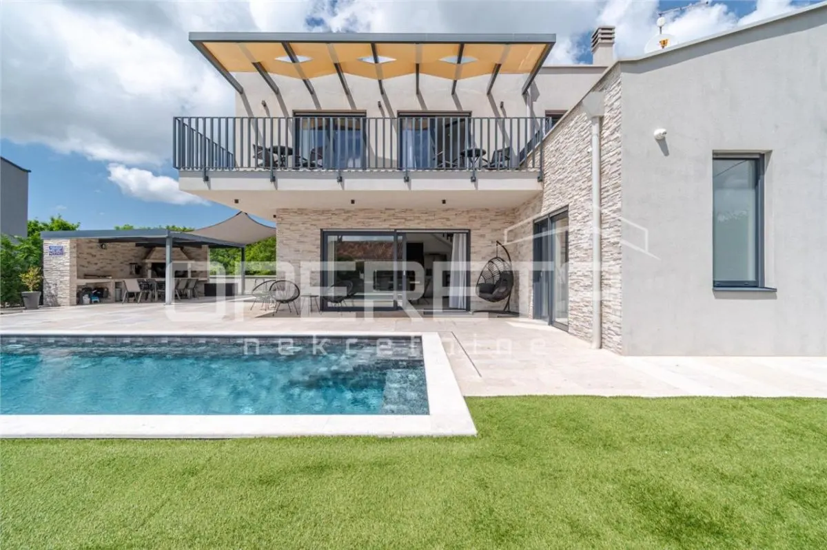 Casa vila de vanzare in Croatia, Sveti Lovrec - foto 6