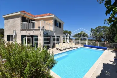 Casa vila de vanzare in Croatia, Postira - Postira