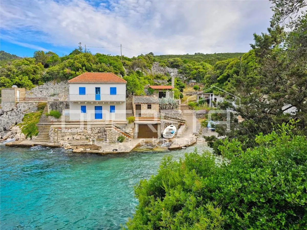 Villa Frente al Mar con Solar, Primera Línea – Zastrašiće, Hvar, Croacia - foto 20