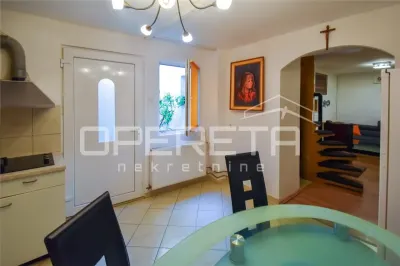 Terraced House for Sale in Kaštel Lukšić, Croatia - foto 7