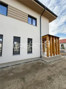 Villa Mitoyenne Basse Consommation à Vendre à Prelog, Croatie - foto 11