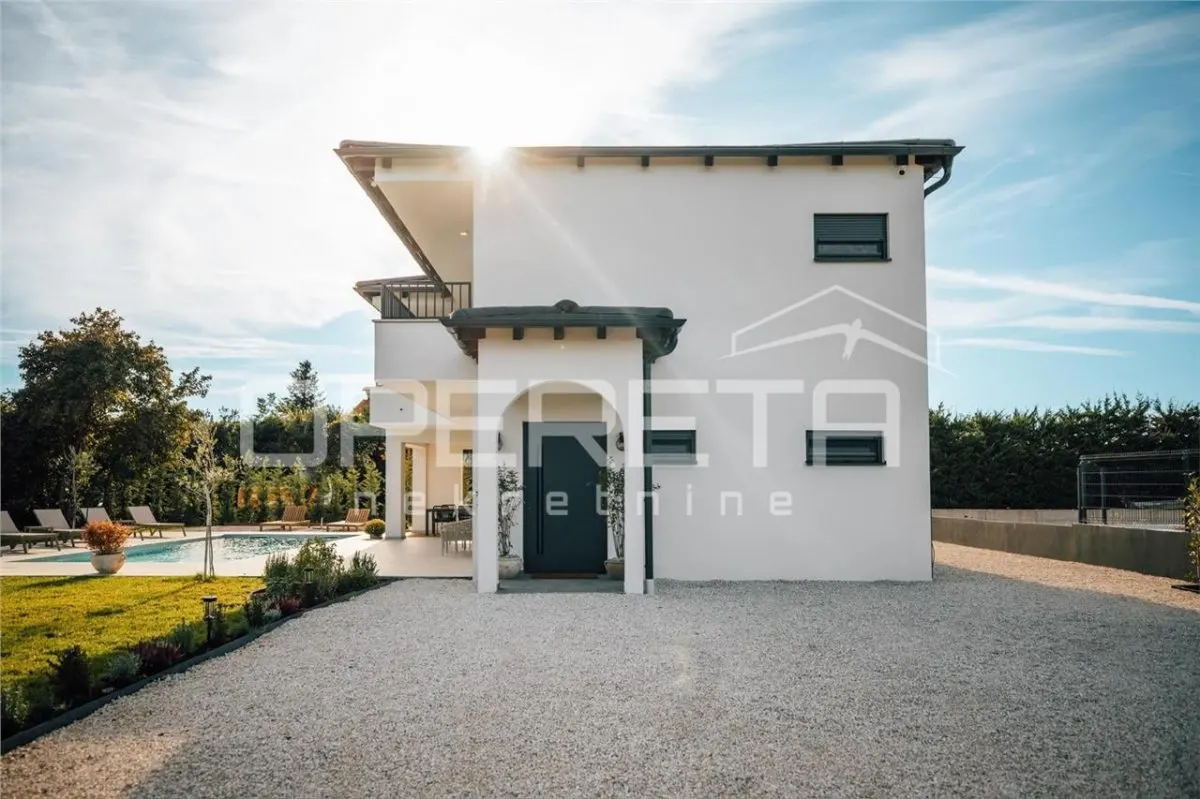 Modern Detached Villa for Sale in Svetvincenat, Croatia - foto 2