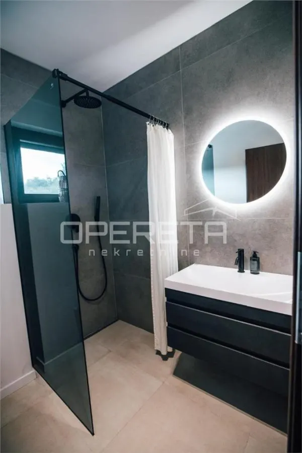 Modern Detached Villa for Sale in Svetvincenat, Croatia - foto 13