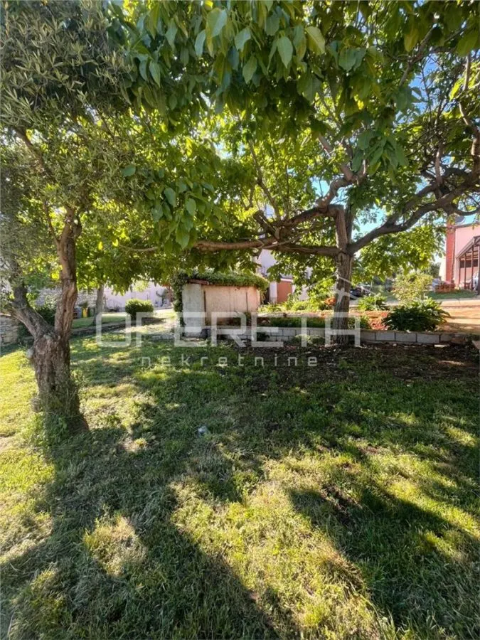Villa en Venta en Brtonigla, Croacia - foto 12