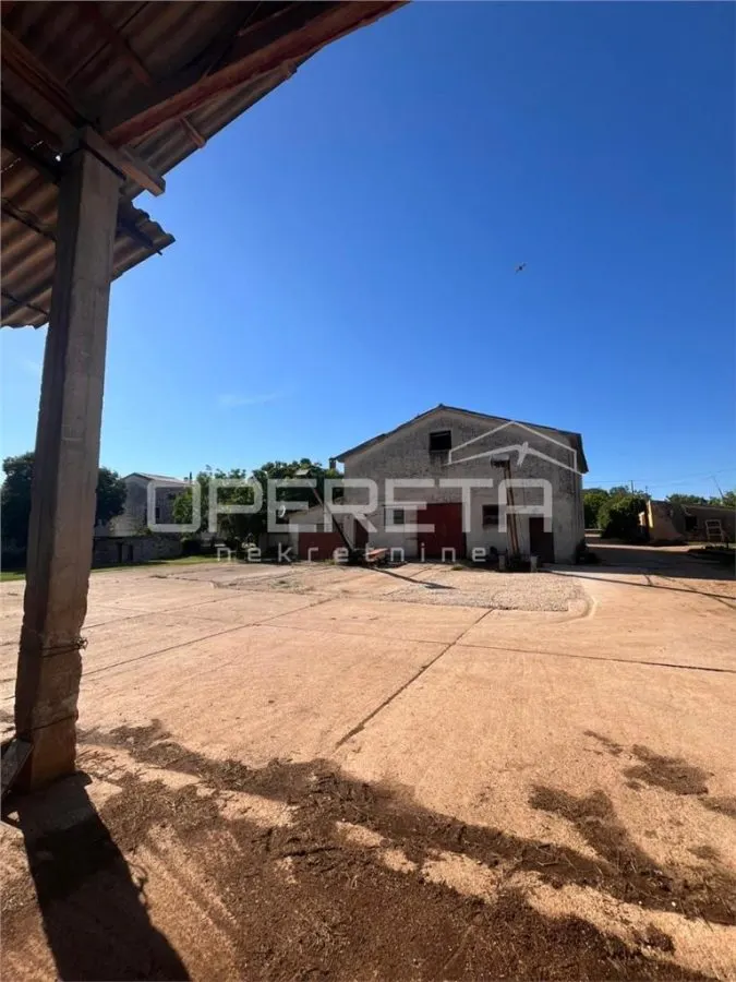 Villa en Venta en Brtonigla, Croacia - foto 18