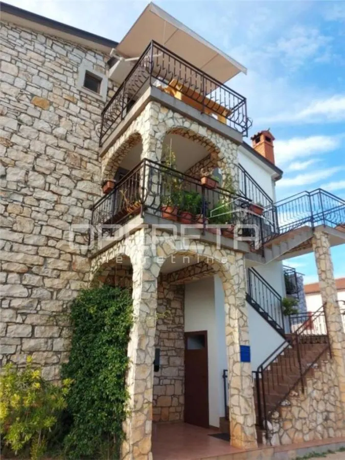 Villa en Venta en Brtonigla, Croacia - foto 23