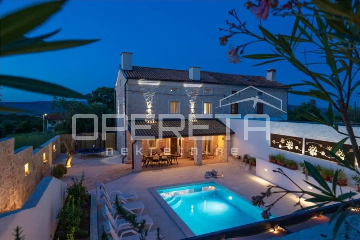 Villa de Piedra en Venta en Rakalj, Istria, Croacia - foto 1