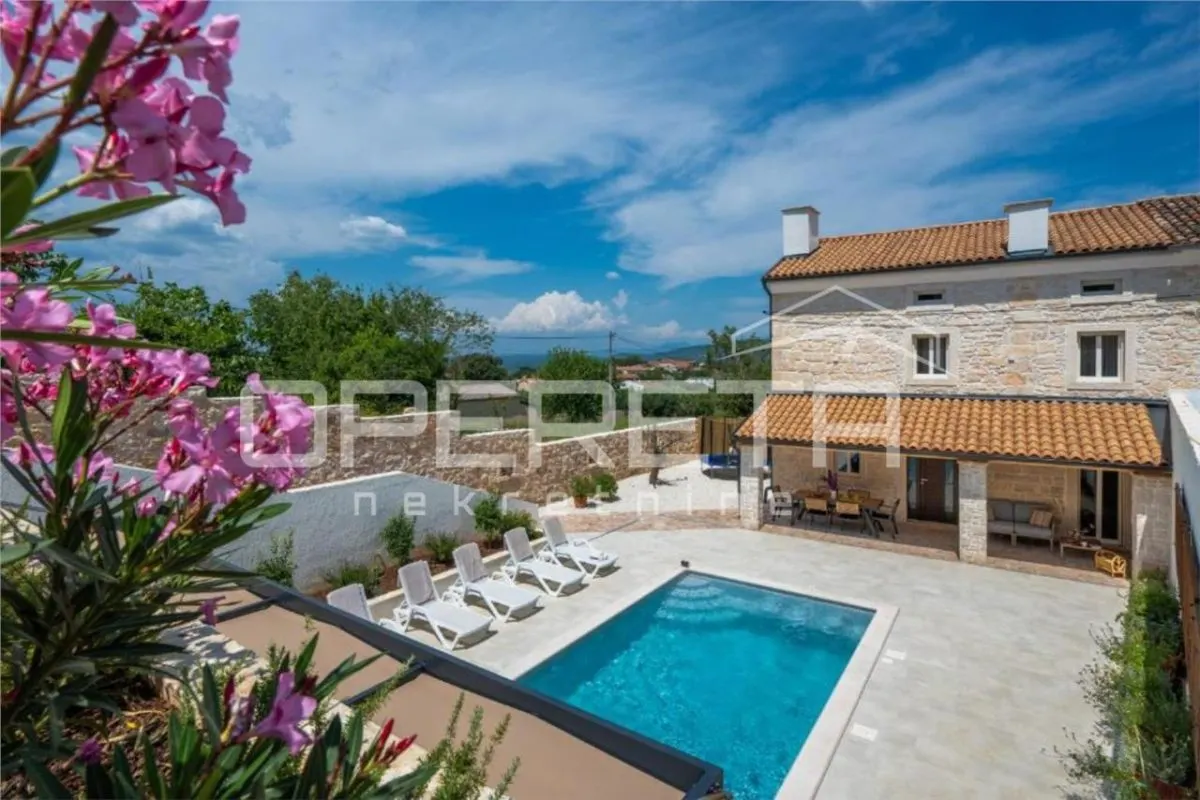 Villa de Piedra en Venta en Rakalj, Istria, Croacia - foto 4