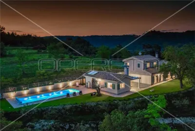 Casa vila de vanzare in Croatia, Groznjan - Groznjan