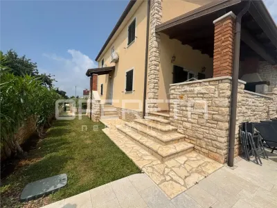 Casa Adosada en Venta en Umag, Croacia – 300m del Mar - foto 19