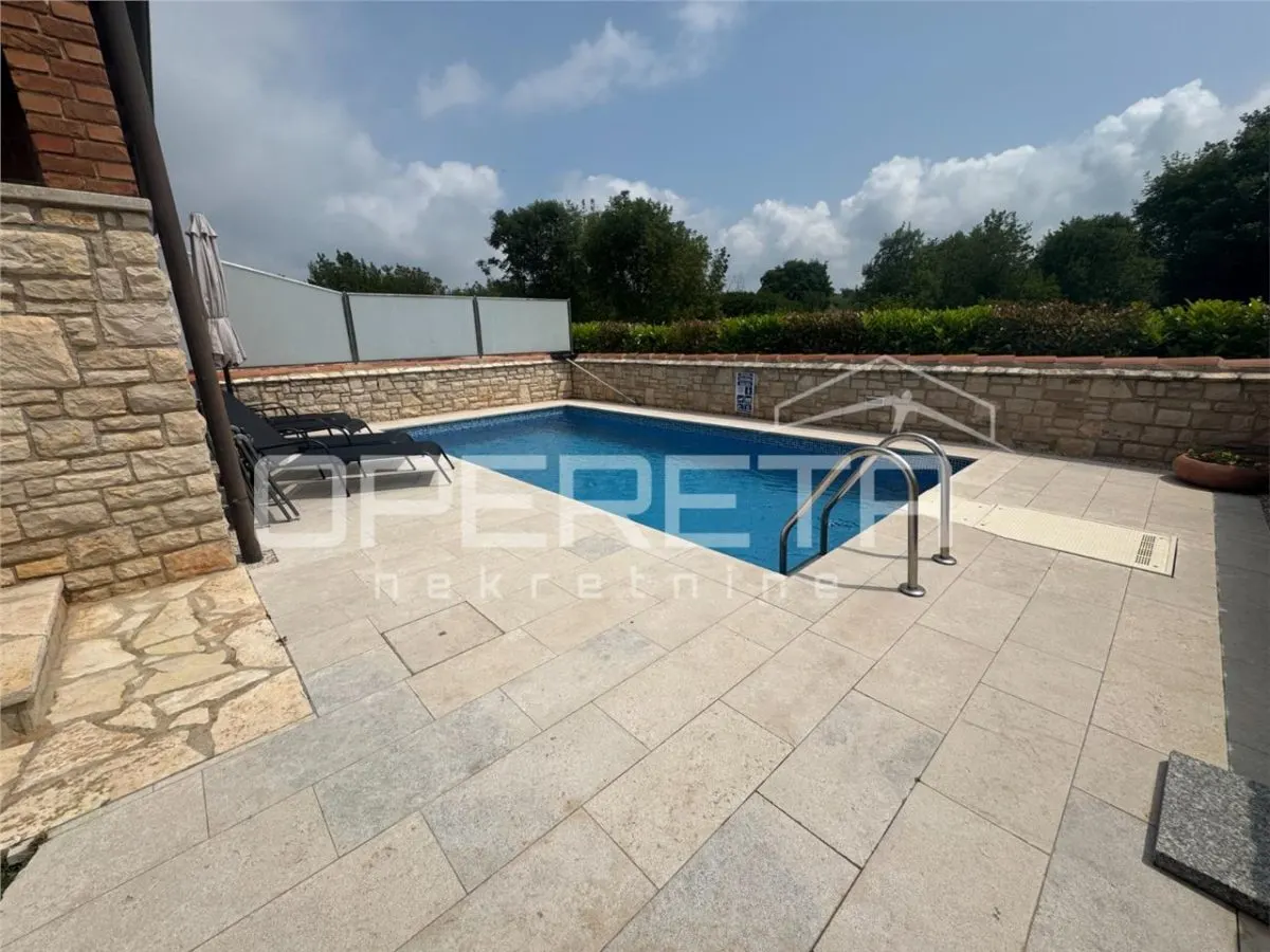 Casa Adosada en Venta en Umag, Croacia – 300m del Mar - foto 20