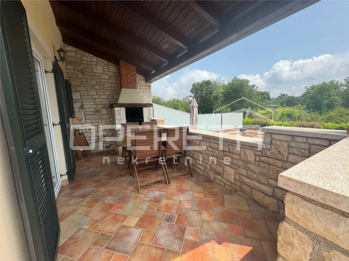 Casa Adosada en Venta en Umag, Croacia – 300m del Mar - foto 22