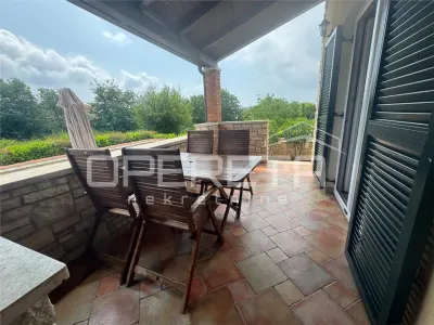 Casa Adosada en Venta en Umag, Croacia – 300m del Mar - foto 5