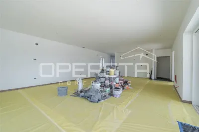 Villa Independiente en Venta en Buje, Croacia - foto 8