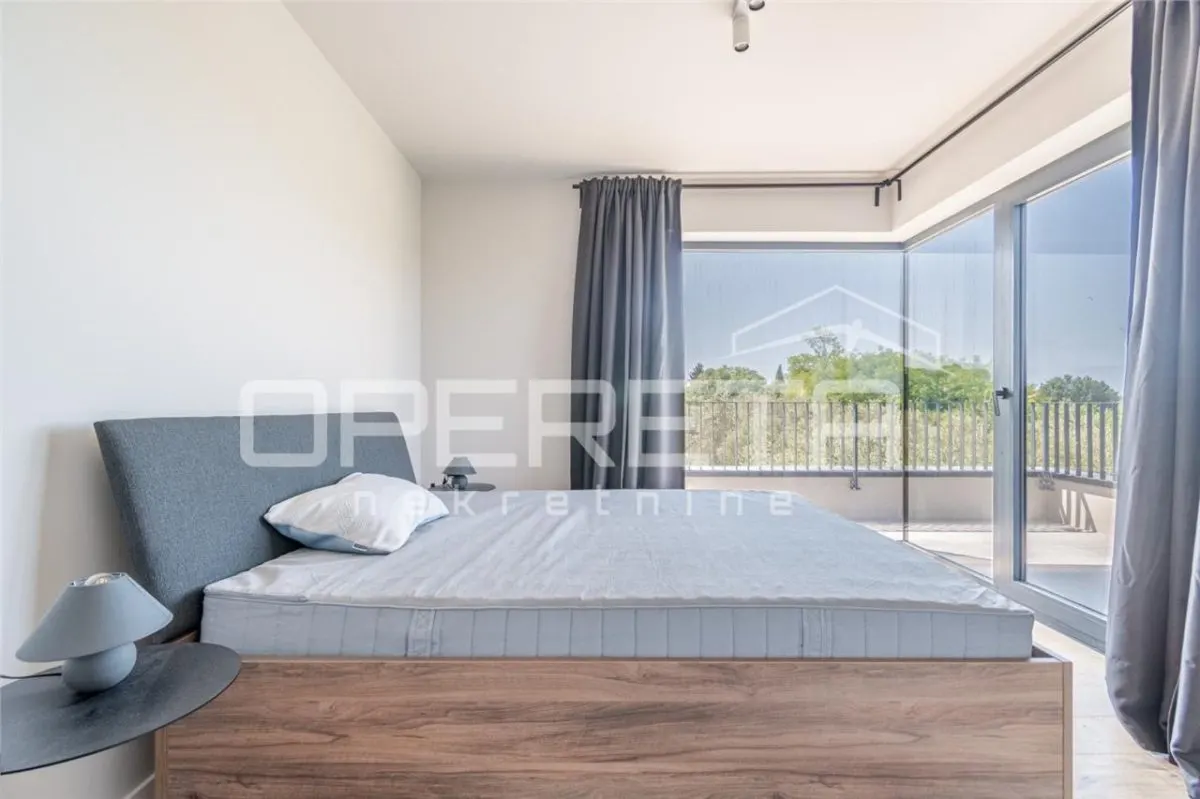 Villa en Venta en Porec, Croacia - foto 18