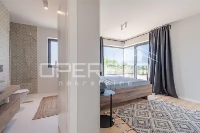 Villa en Venta en Porec, Croacia - foto 19