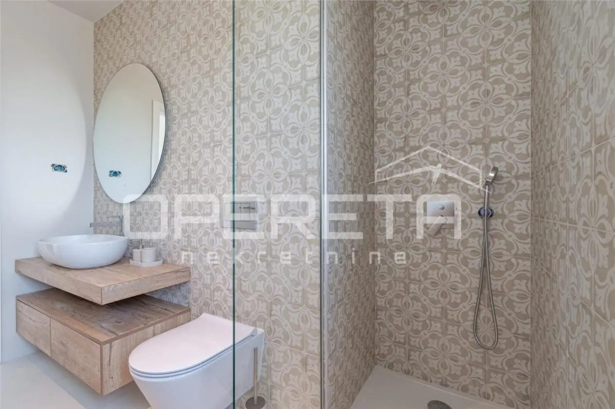 Villa en Venta en Porec, Croacia - foto 20