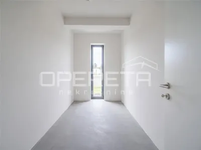 Villa en Venta en Porec, Croacia - foto 8