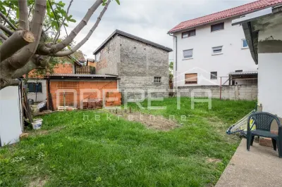House for Sale in Zagreb, Donja Dubrava, Croatia - foto 11