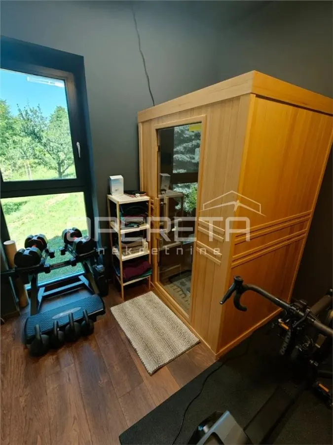 Excepcional Villa Independiente en Venta en Gornji Kneginec, Croacia - foto 7