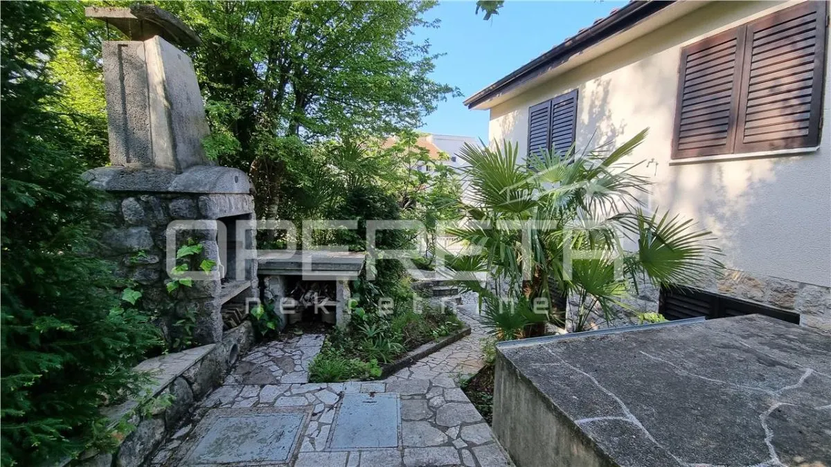 Charmante Villa à Vendre à Njivice, Île de Krk, Croatie - foto 2