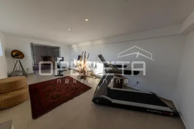 Villa de Lujo en Venta en Brsec, Croacia - foto 16