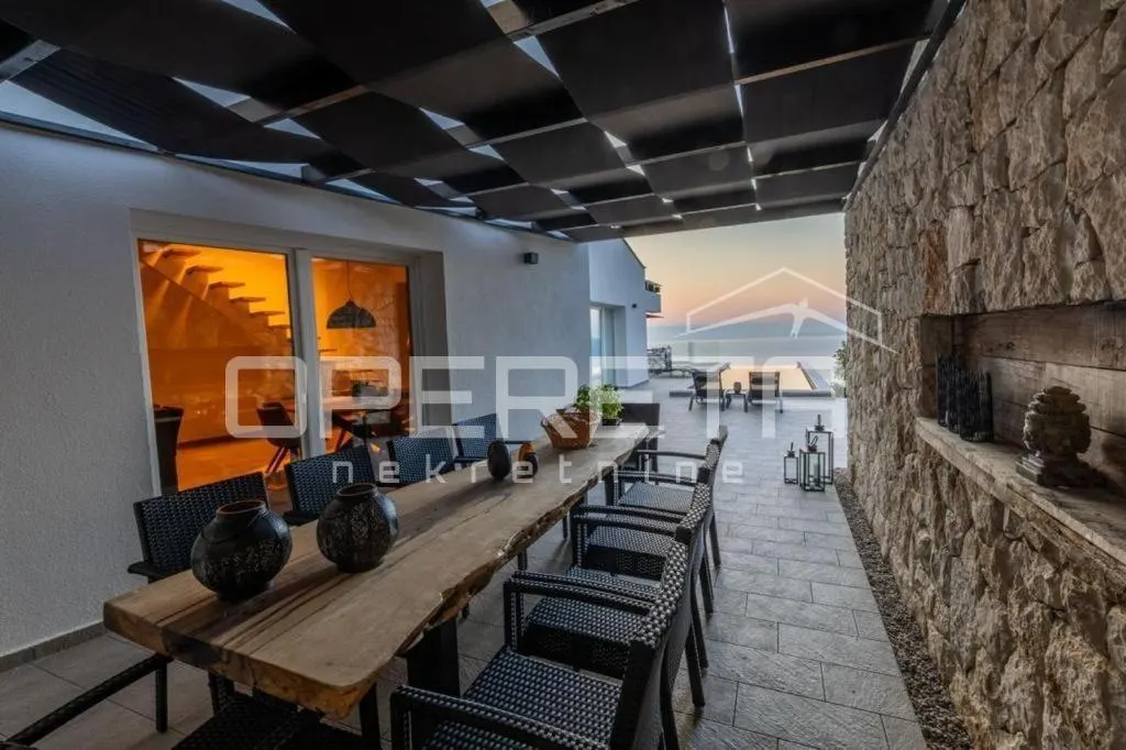 Villa de Lujo en Venta en Brsec, Croacia - foto 7