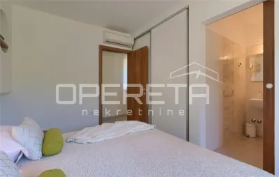 Villa avec Piscine à Vendre à Sveta Nedelja, Istrie, Croatie - foto 12