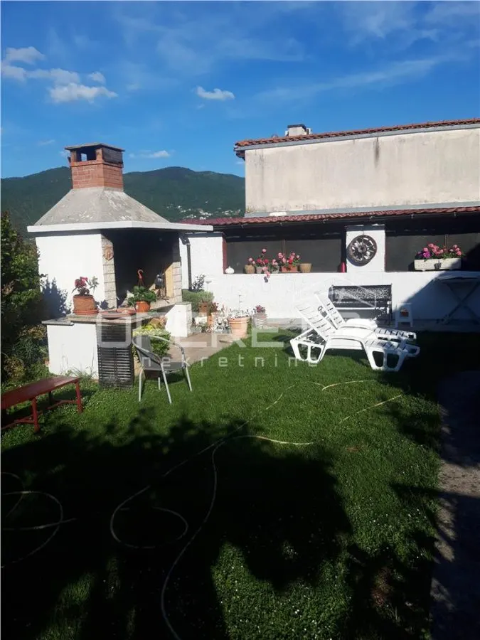 Villa Spacieuse à Vendre à Matulji, Croatie - foto 2