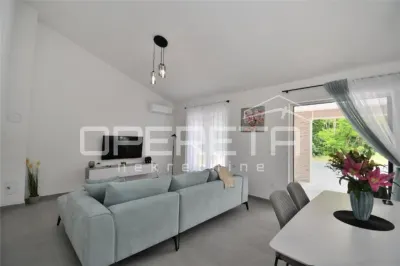 Villa en Venta en Croacia, Trget - foto 4