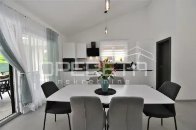 Villa en Venta en Croacia, Trget - foto 6