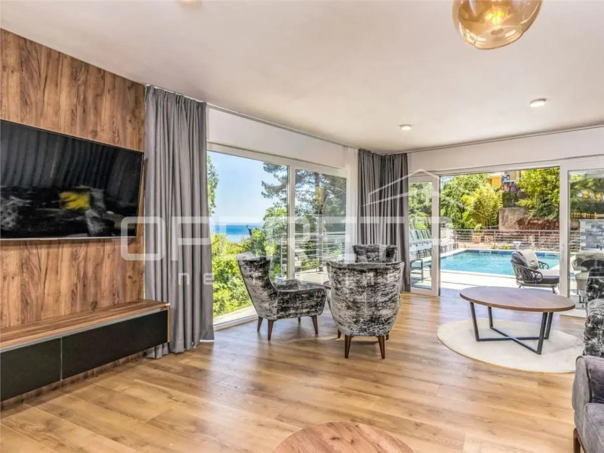 Villa de Luxe à Vendre à Moščenicka Draga, Croatie - foto 1